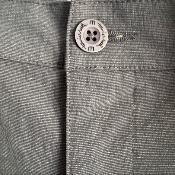 Travis Mathew Men’s Gray Active Stretch Regular Fit Golf Shorts - Picture 3 of 7